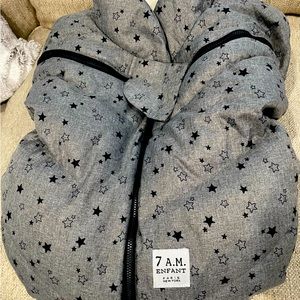 7AM Enfant infant car seat cocoon.